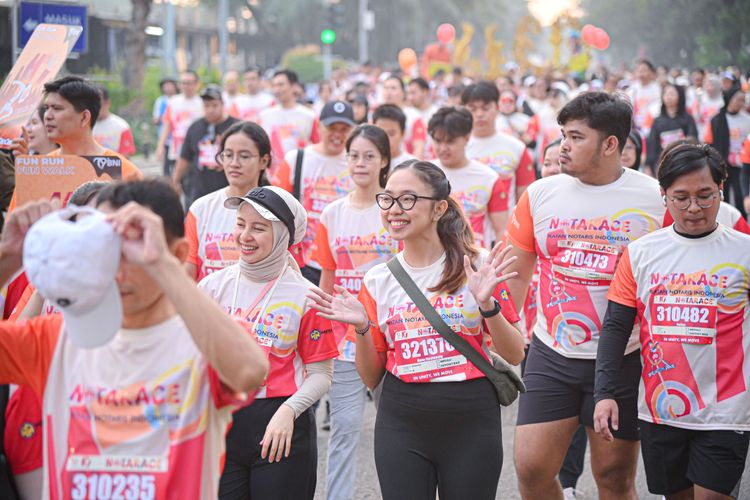 Race photo from NOTARACE 2025