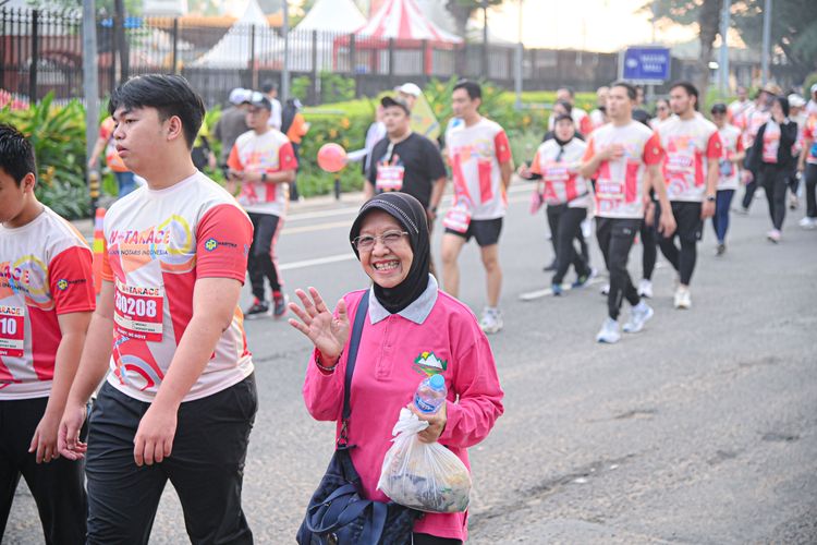 Race photo from NOTARACE 2025