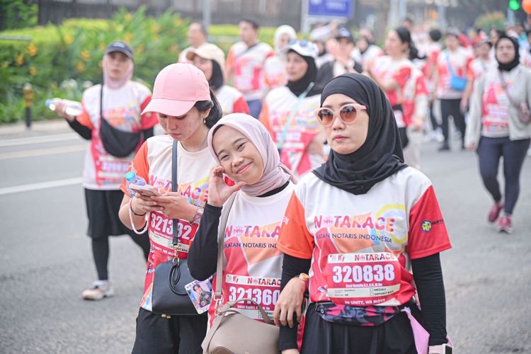 Race photo from NOTARACE 2025