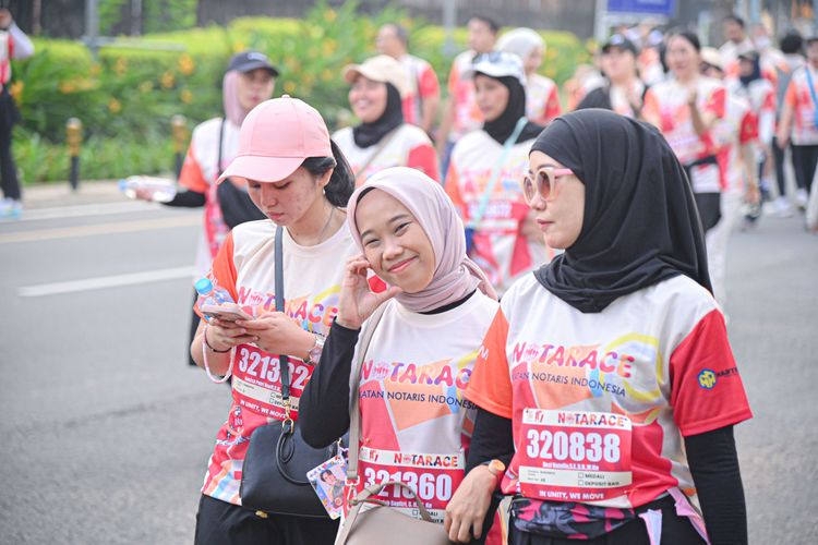 Race photo from NOTARACE 2025