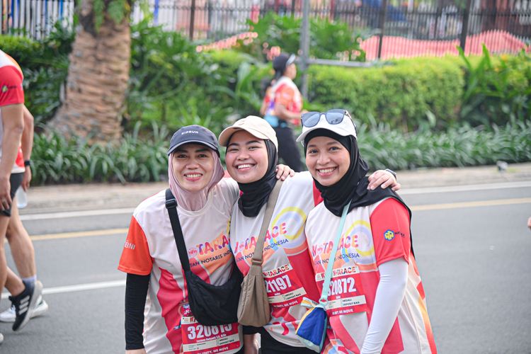 Race photo from NOTARACE 2025