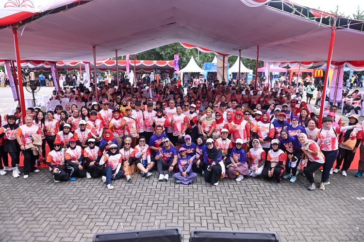 Race photo from NOTARACE 2025