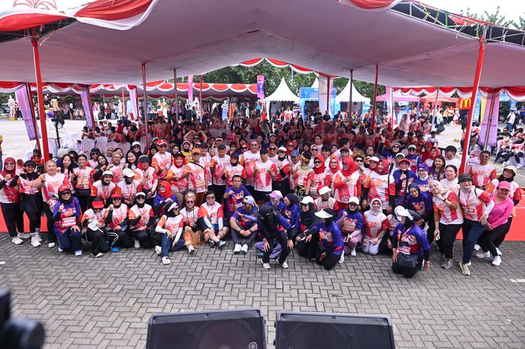 Race photo from NOTARACE 2025