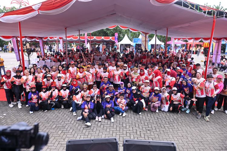 Race photo from NOTARACE 2025