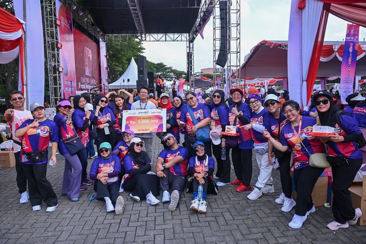 Race photo from NOTARACE 2025