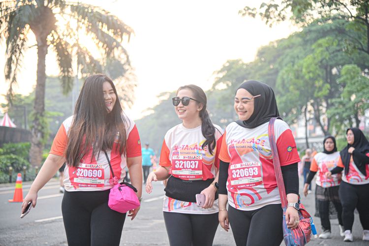Race photo from NOTARACE 2025