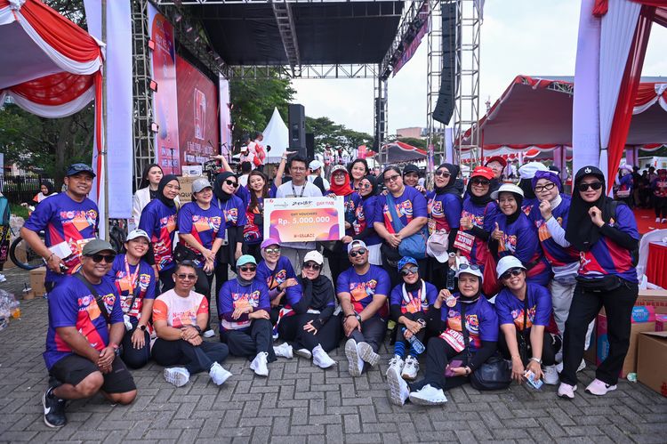 Race photo from NOTARACE 2025