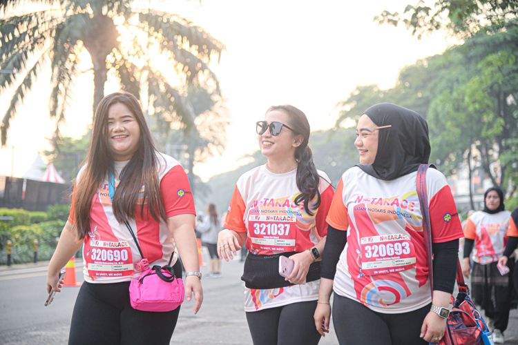 Race photo from NOTARACE 2025