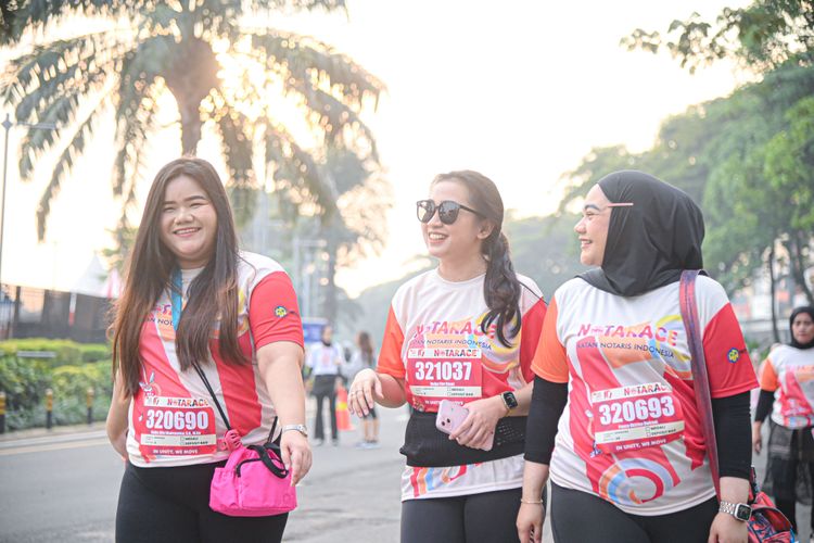 Race photo from NOTARACE 2025