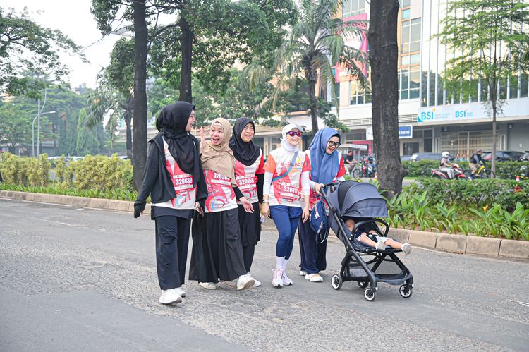 Race photo from NOTARACE 2025