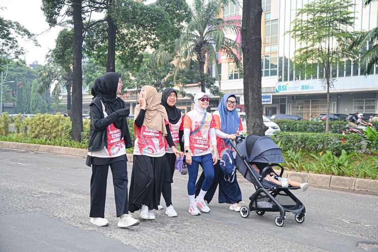 Race photo from NOTARACE 2025