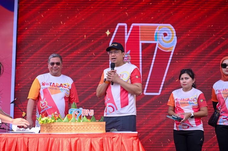 Race photo from NOTARACE 2025