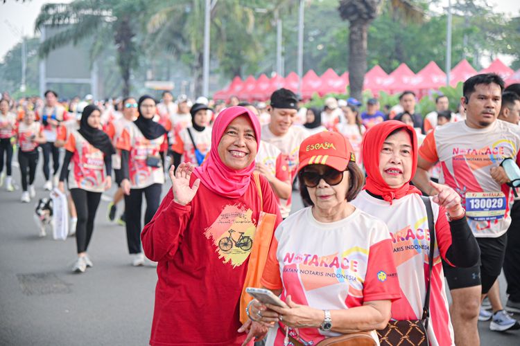 Race photo from NOTARACE 2025