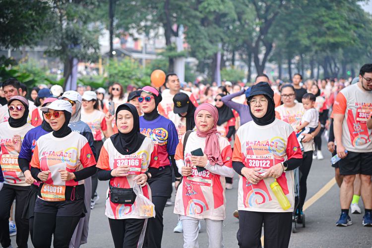 Race photo from NOTARACE 2025
