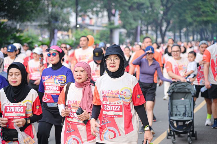 Race photo from NOTARACE 2025