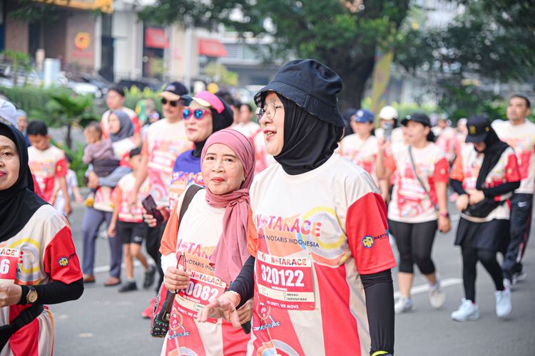 Race photo from NOTARACE 2025