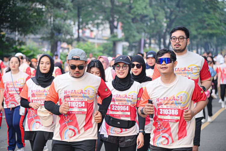 Race photo from NOTARACE 2025