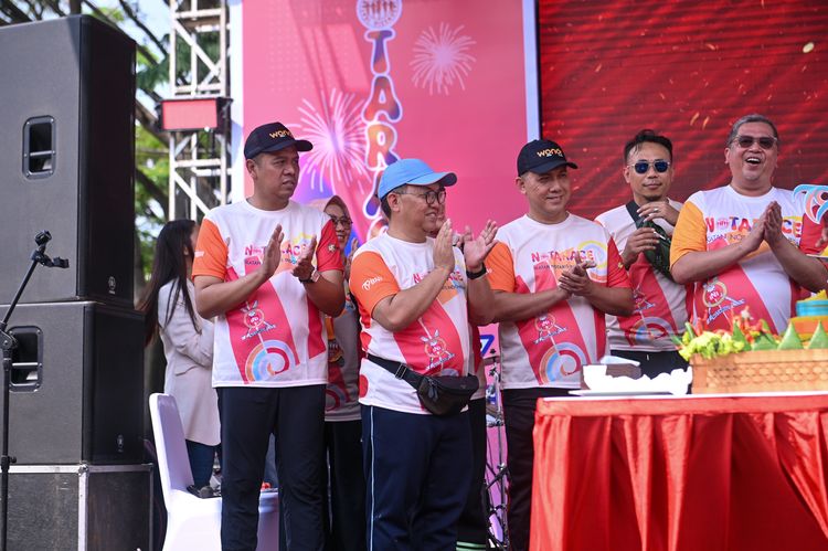 Race photo from NOTARACE 2025