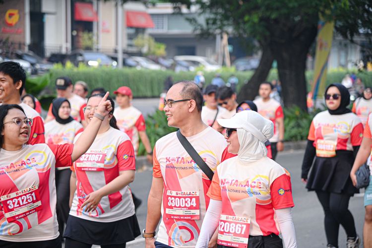 Race photo from NOTARACE 2025