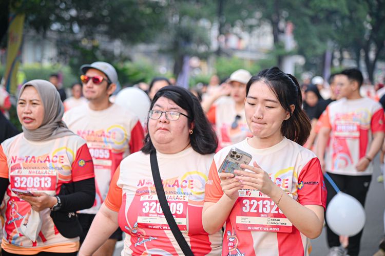 Race photo from NOTARACE 2025