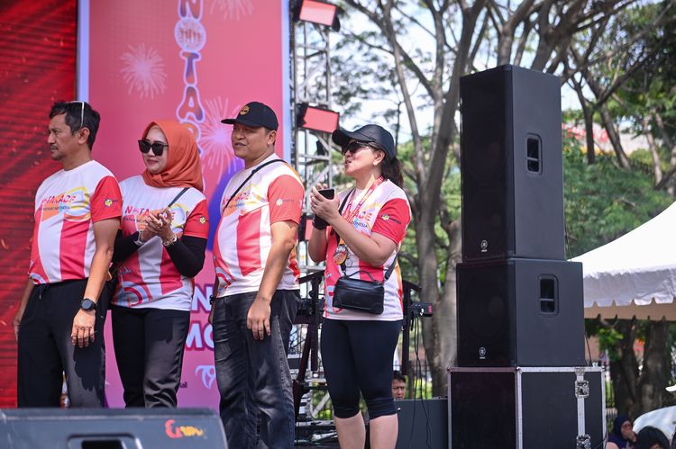 Race photo from NOTARACE 2025
