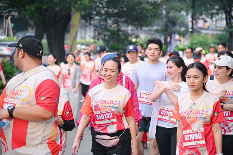 Race photo from NOTARACE 2025