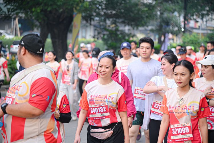 Race photo from NOTARACE 2025