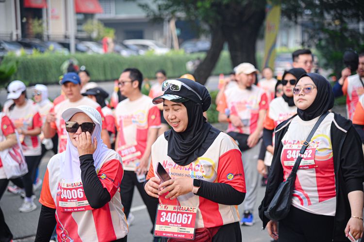 Race photo from NOTARACE 2025
