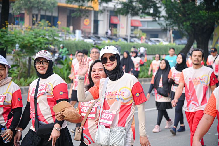Race photo from NOTARACE 2025