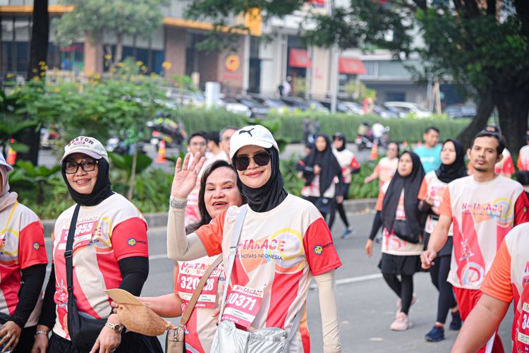 Race photo from NOTARACE 2025