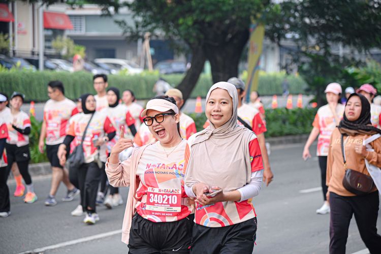 Race photo from NOTARACE 2025