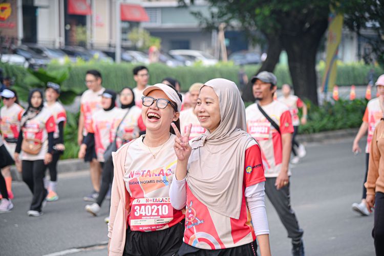 Race photo from NOTARACE 2025
