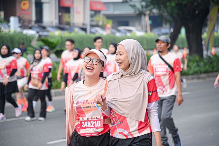 Race photo from NOTARACE 2025