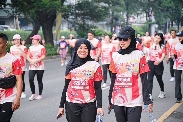 Race photo from NOTARACE 2025