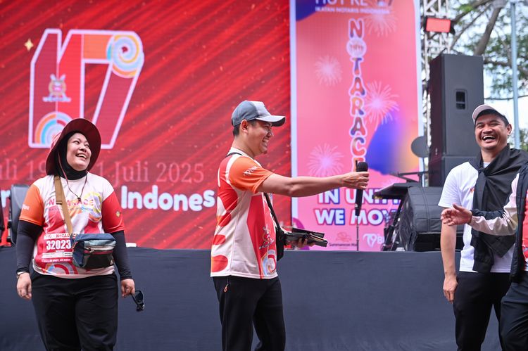 Race photo from NOTARACE 2025