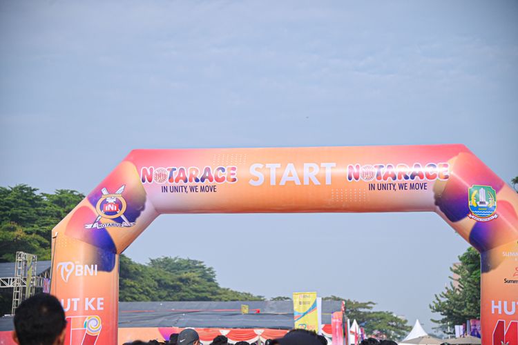 Race photo from NOTARACE 2025