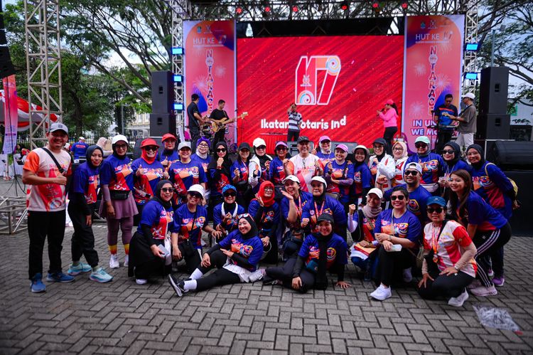 Race photo from NOTARACE 2025