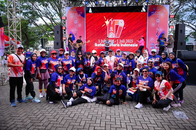 Race photo from NOTARACE 2025