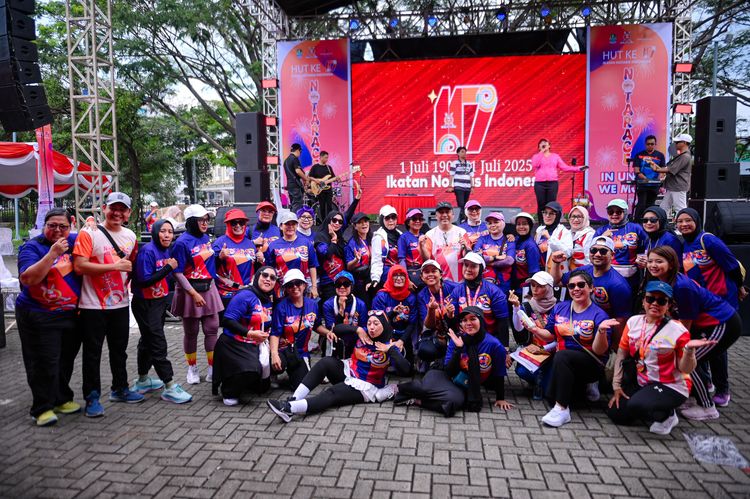 Race photo from NOTARACE 2025