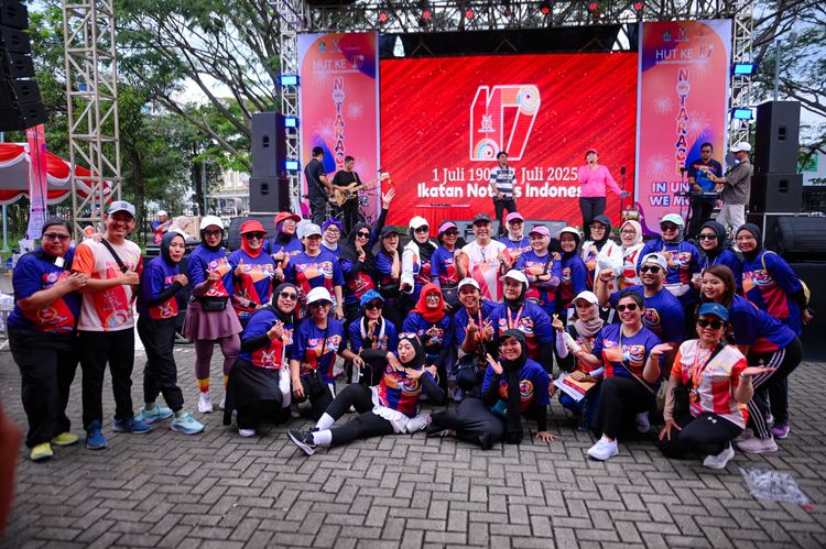 Race photo from NOTARACE 2025