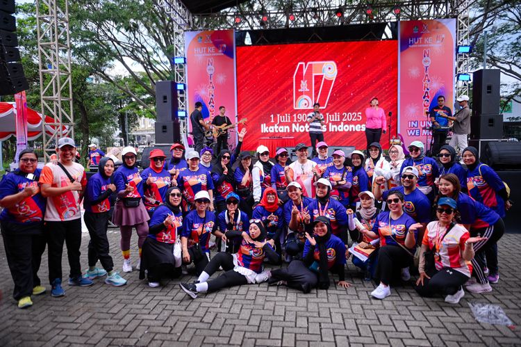 Race photo from NOTARACE 2025
