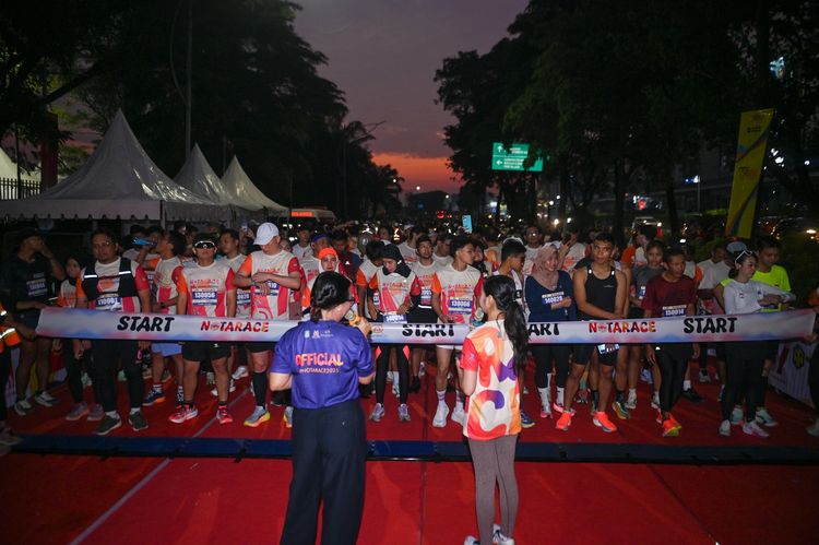 Race photo from NOTARACE 2025