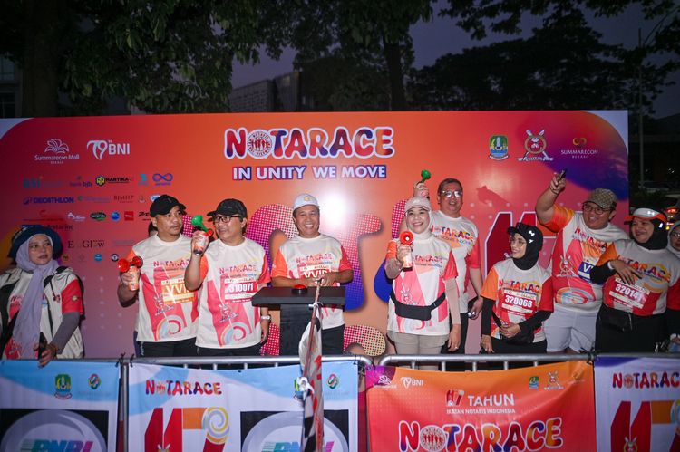 Race photo from NOTARACE 2025