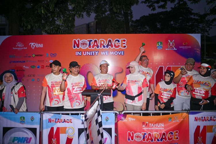 Race photo from NOTARACE 2025