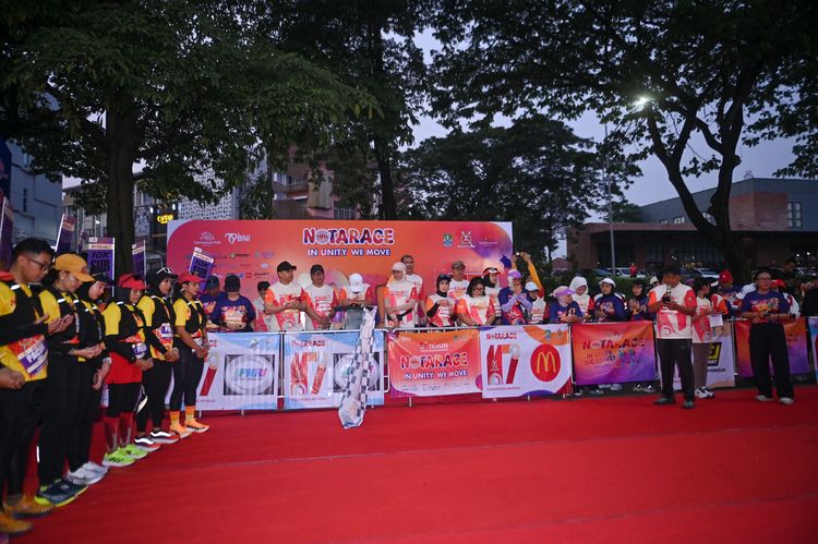 Race photo from NOTARACE 2025