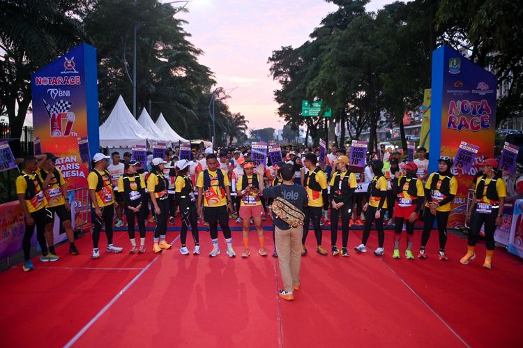 Race photo from NOTARACE 2025