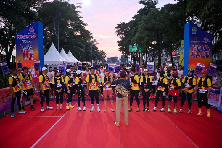 Race photo from NOTARACE 2025