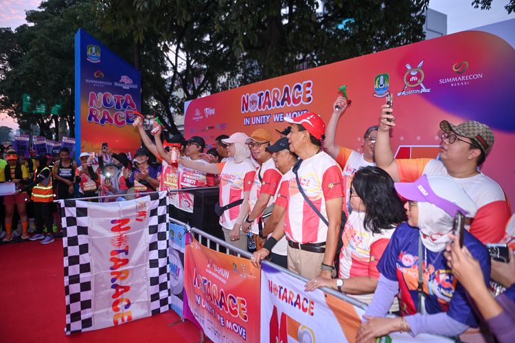 Race photo from NOTARACE 2025