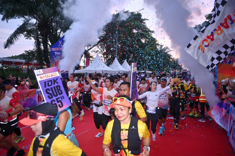 Race photo from NOTARACE 2025