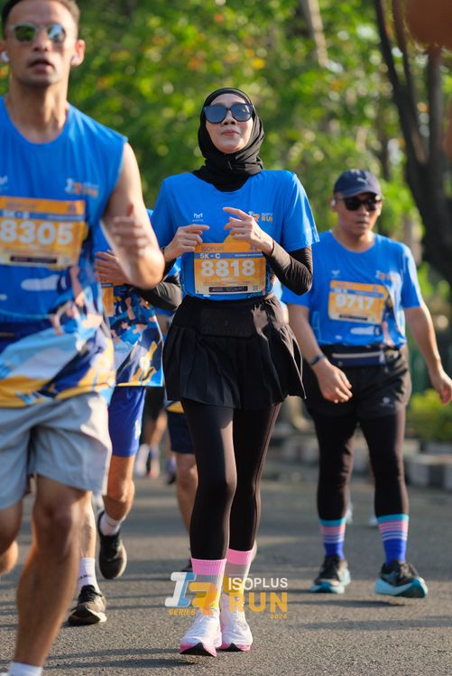 Race photo from Isoplus Run 2024 Surabaya